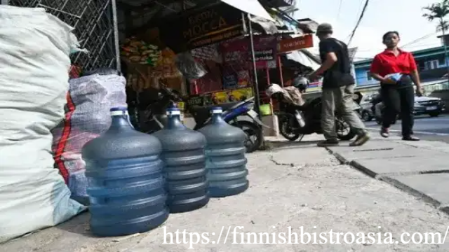 Konsumen Keluhkan Bahaya Galon Tua
